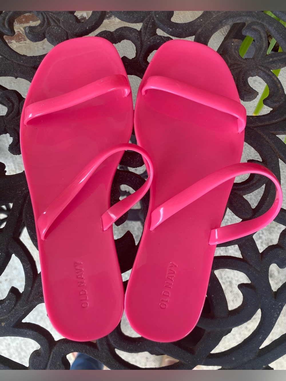 Old Navy Hot Pink Women's Slide Sandals